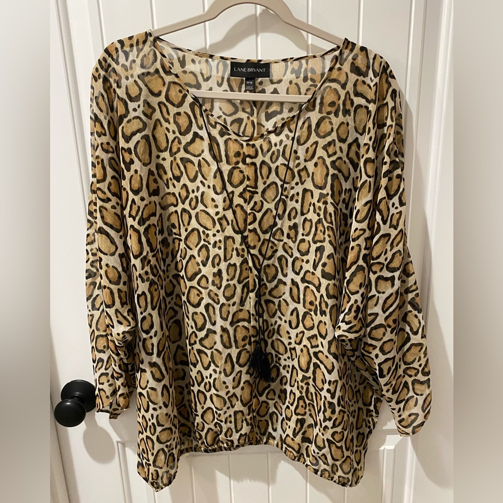 Lane Bryant Leopard Print V-Neck Sheer Tunic in Tan and Black